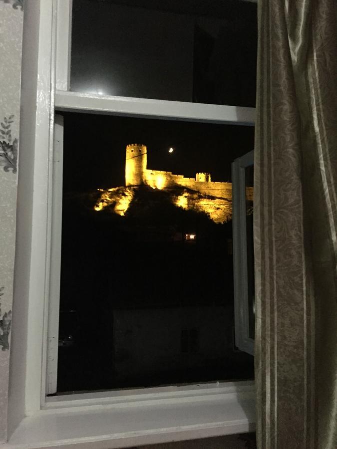 Castle 호텔 아할치헤 외부 사진